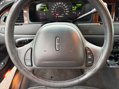 1998 Lincoln Town Car Executive