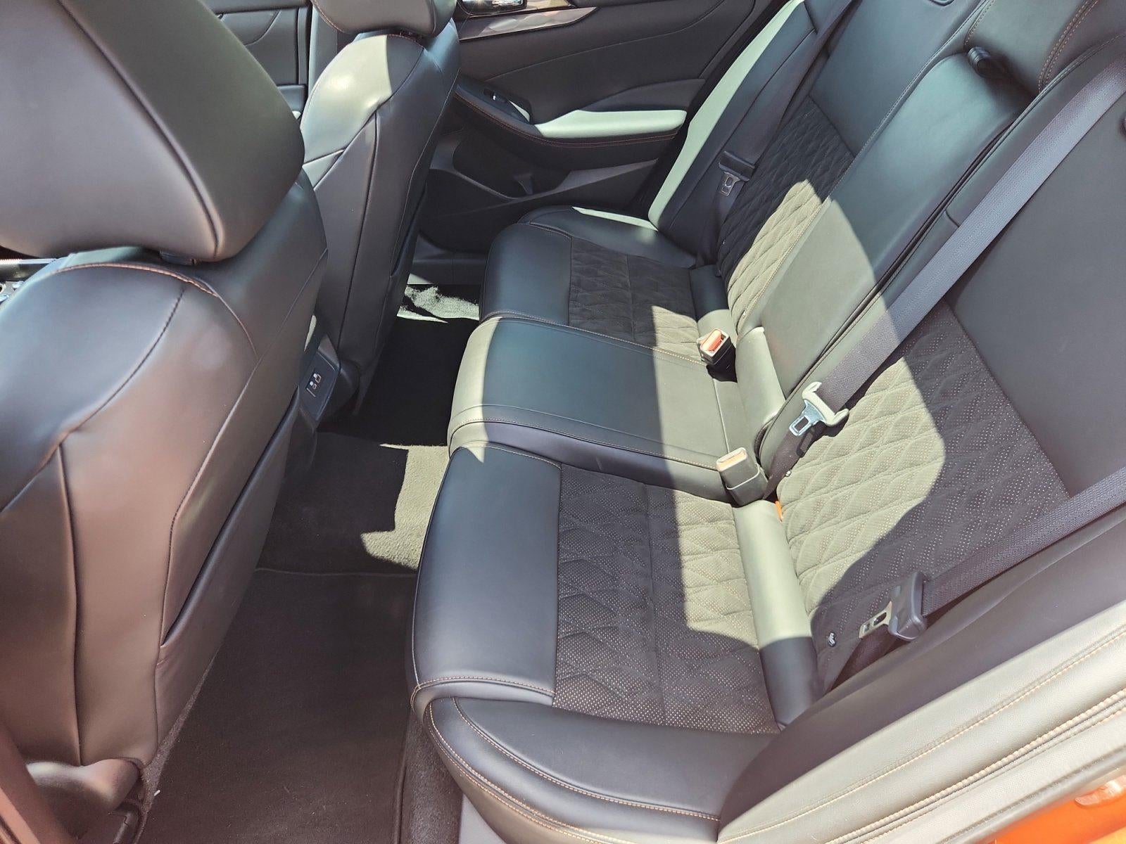 2019 Nissan Maxima SR