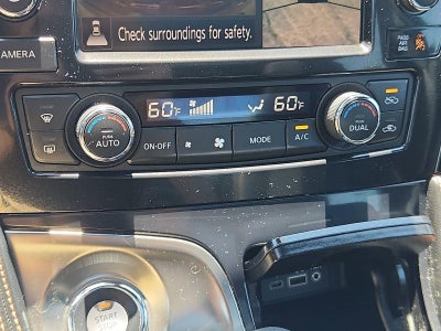 2019 Nissan Maxima SR