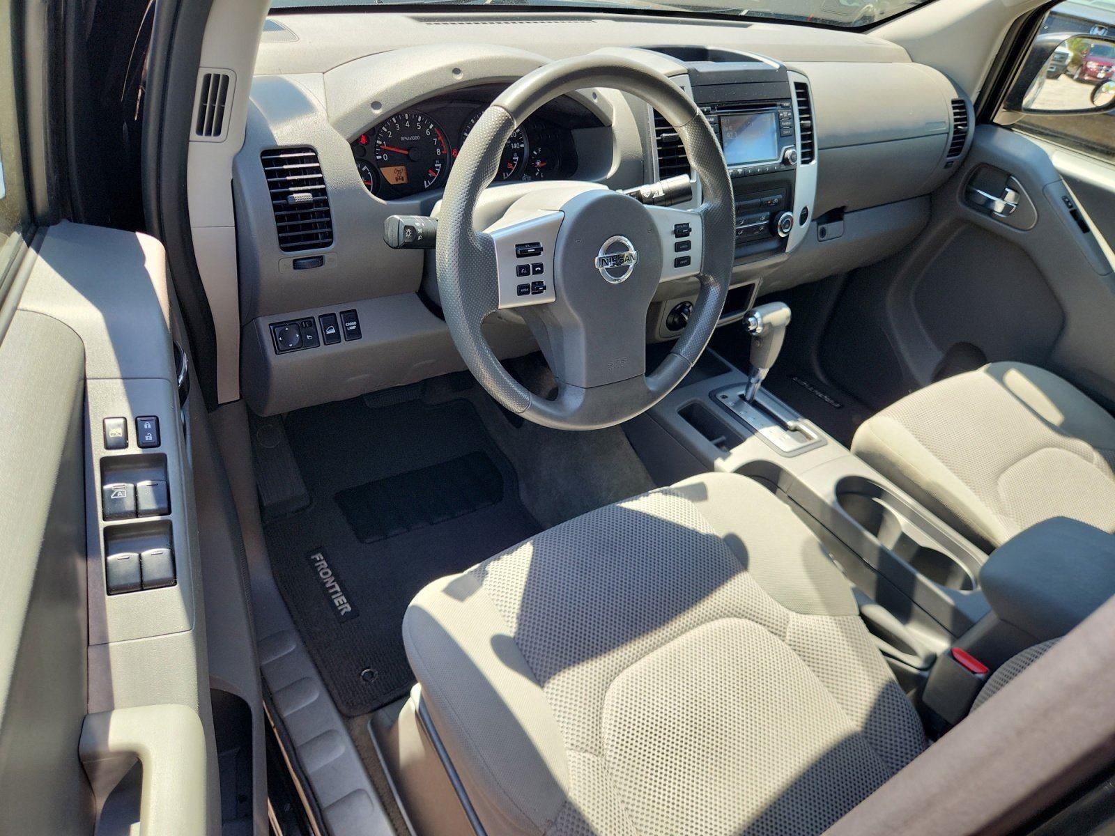 2017 Nissan Frontier SV V6