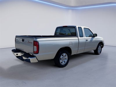 1998 Nissan Frontier XE