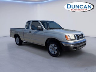 1998 Nissan Frontier XE