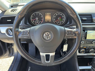 2012 Volkswagen Passat 2.5 SE