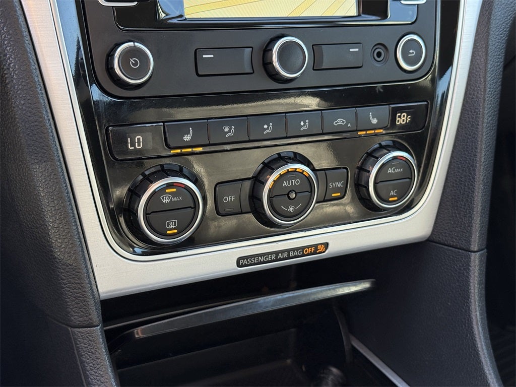 2012 Volkswagen Passat 2.5 SE