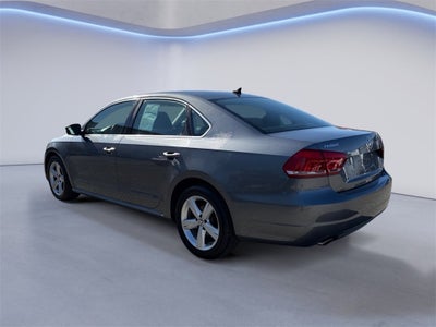 2012 Volkswagen Passat 2.5 SE