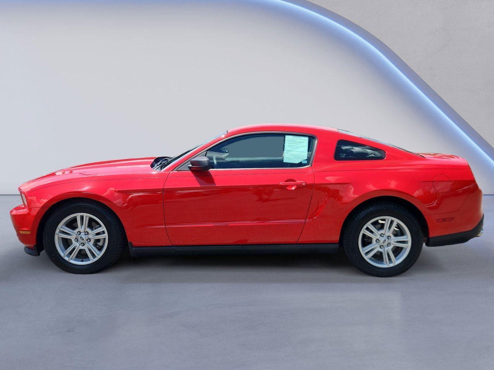 2012 Ford Mustang V6