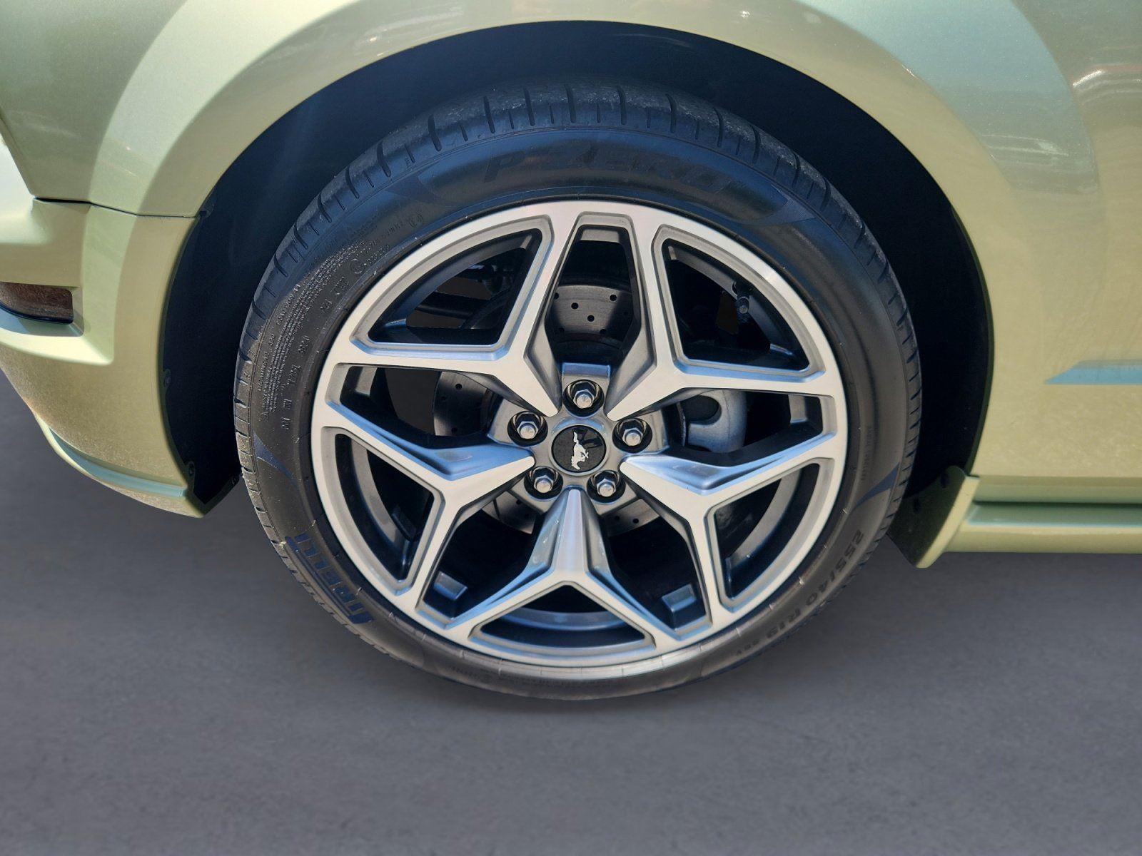 2006 Ford Mustang GT Premium