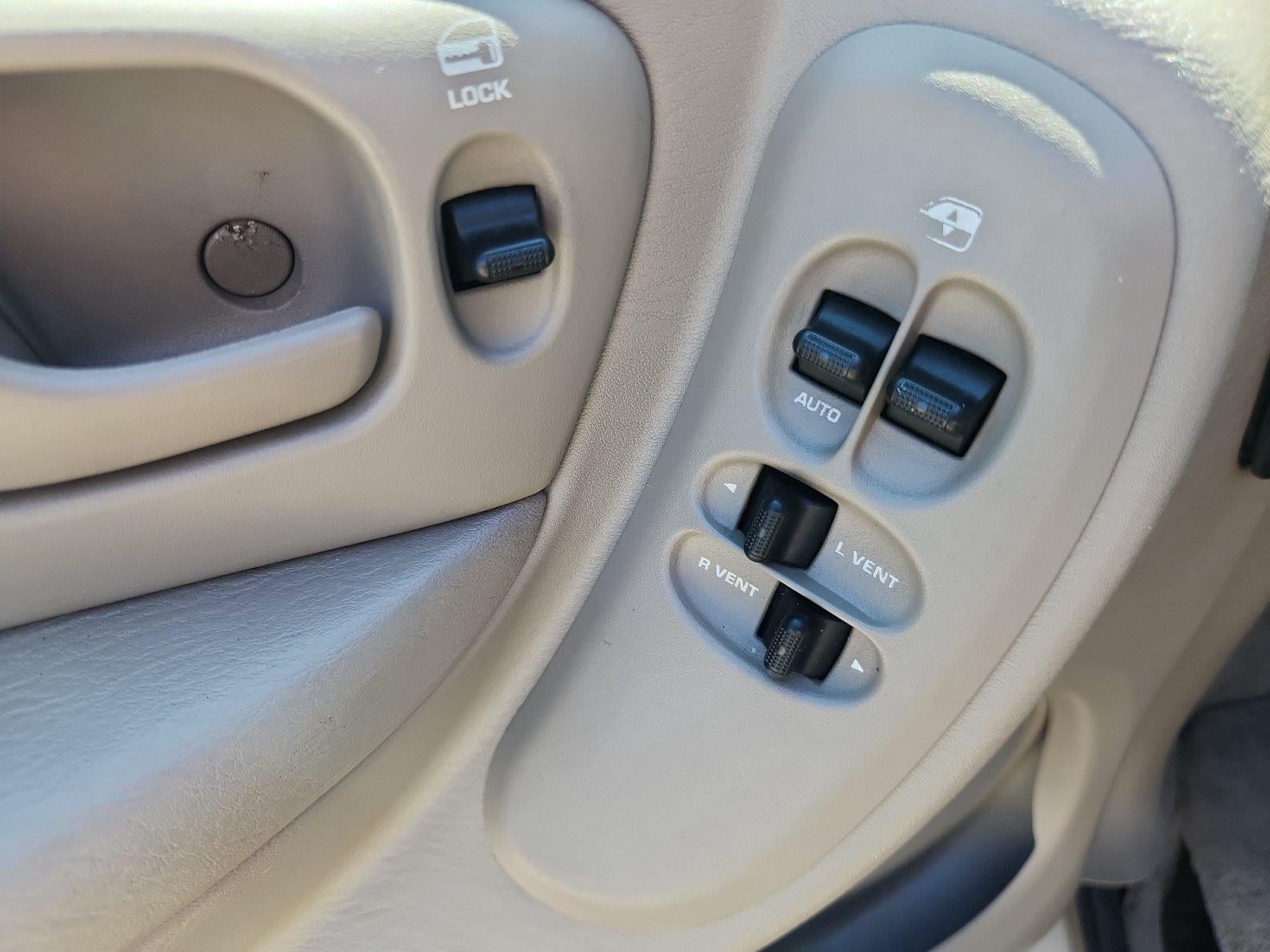 2001 Dodge Caravan Sport