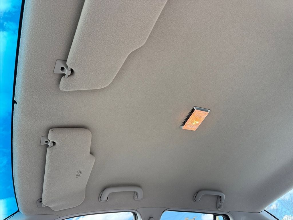 1997 Ford Crown Victoria Base