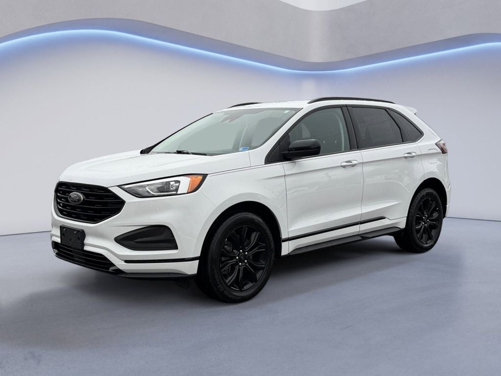 2022 Ford Edge SE