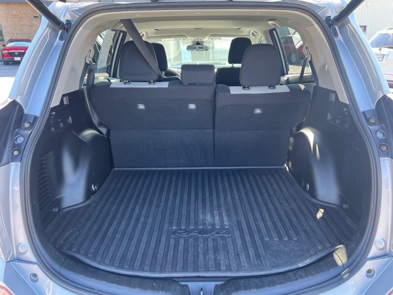 2018 Toyota RAV4 XLE
