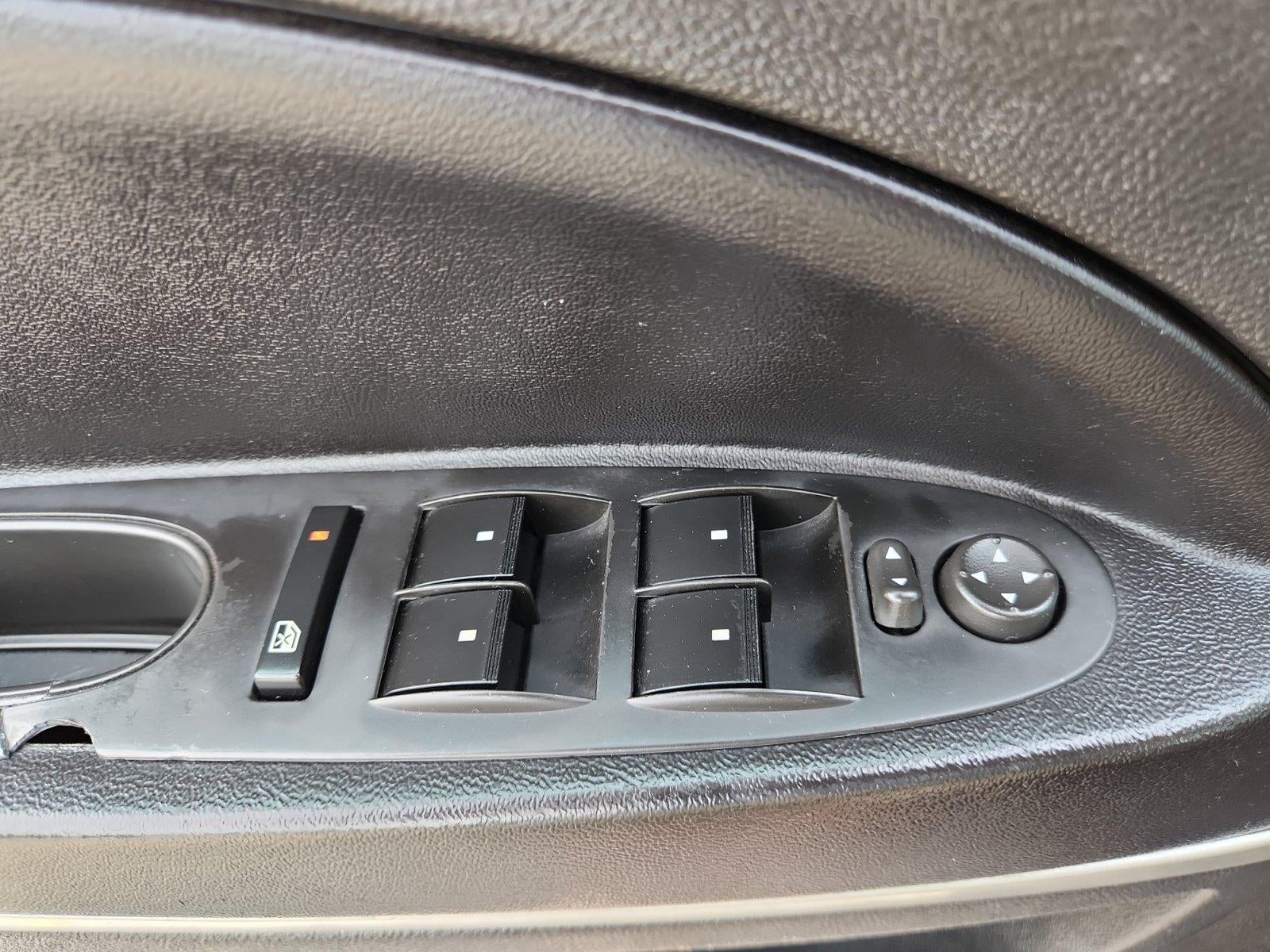 2010 Chevrolet Hhr LS