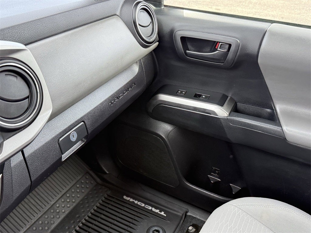 2019 Toyota Tacoma SR5 V6