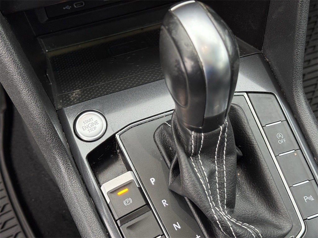 2021 Volkswagen Tiguan 2.0T SE R-Line Black