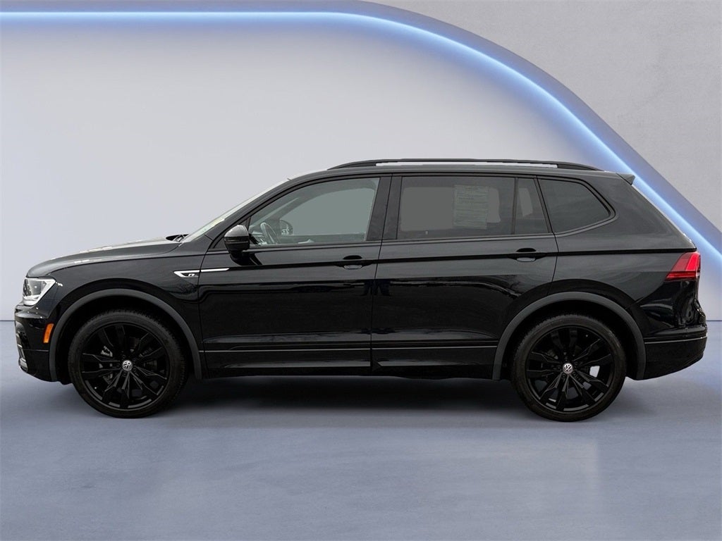 2021 Volkswagen Tiguan 2.0T SE R-Line Black
