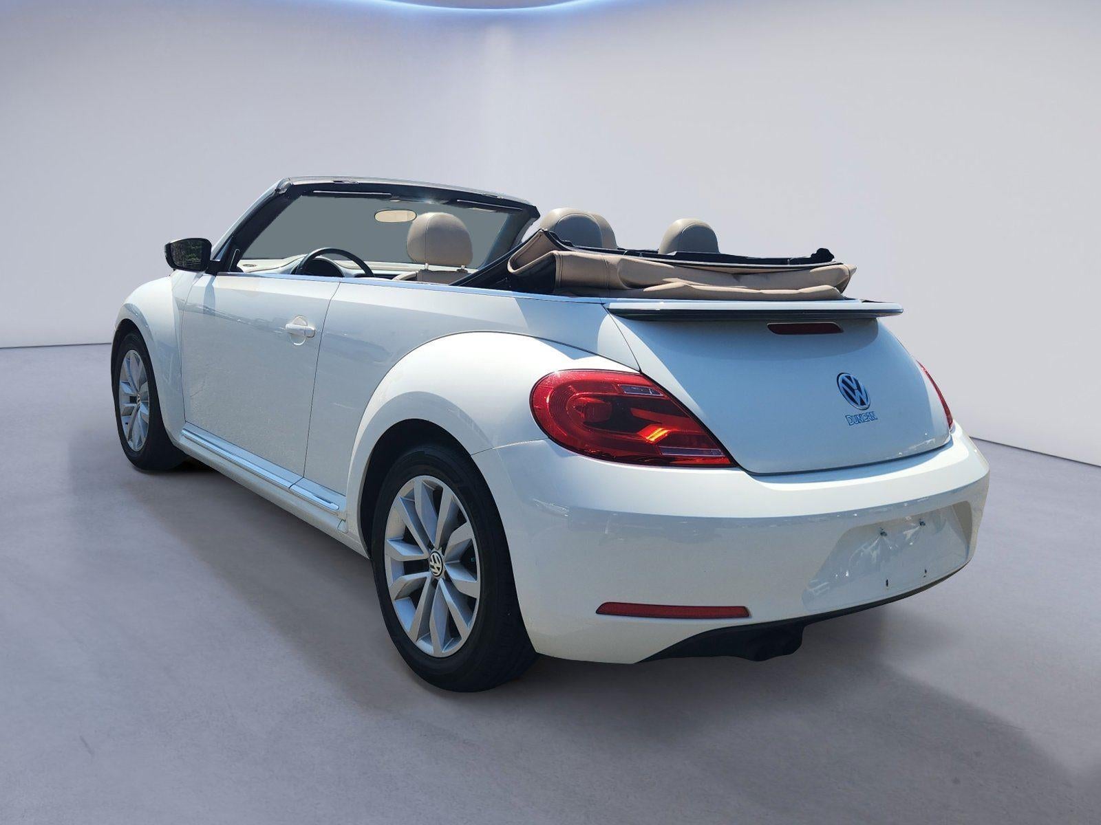2013 Volkswagen Beetle Convertible 2.5L w/Sound/Nav