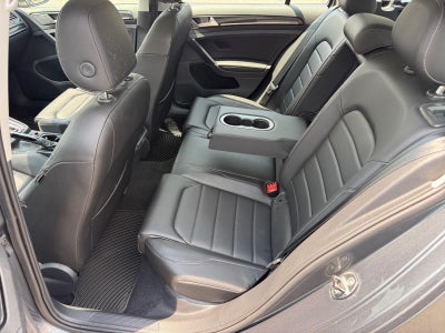 2017 Volkswagen GOLF TSI SEL