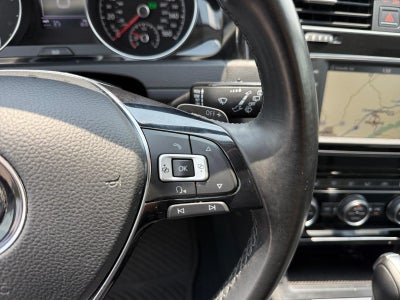 2017 Volkswagen GOLF TSI SEL