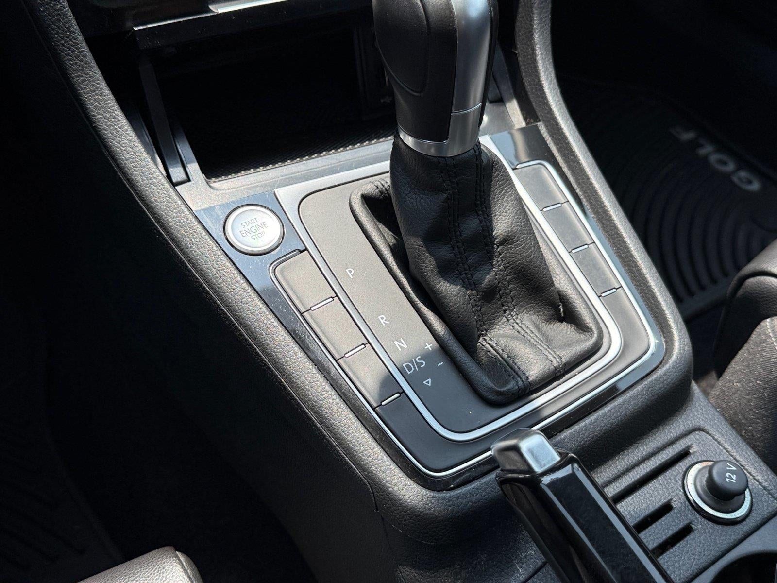 2017 Volkswagen GOLF TSI SEL