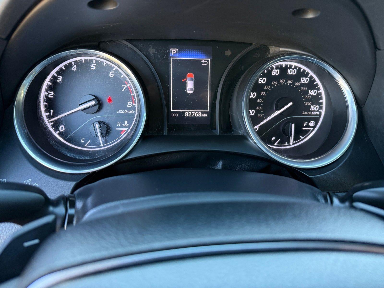 2020 Toyota Camry SE