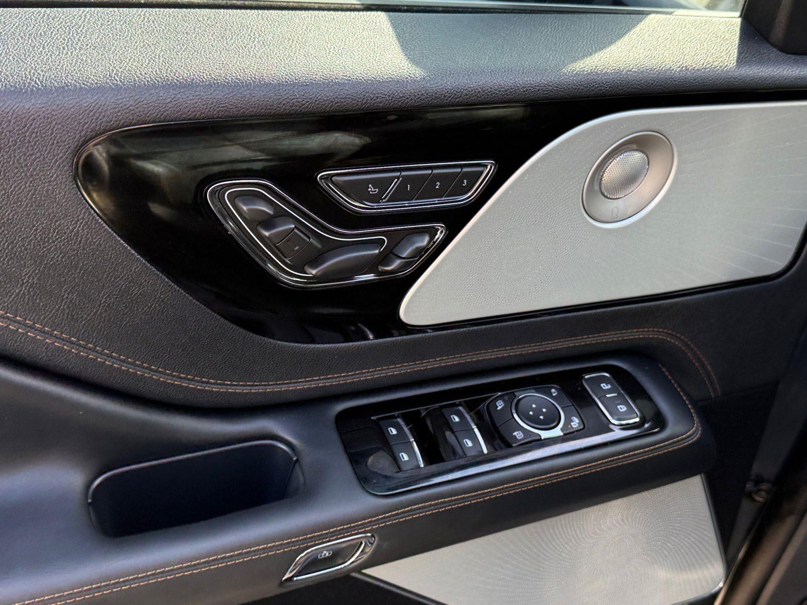 2025 Lincoln Aviator Black Label