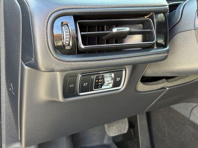 2025 Lincoln Aviator Black Label
