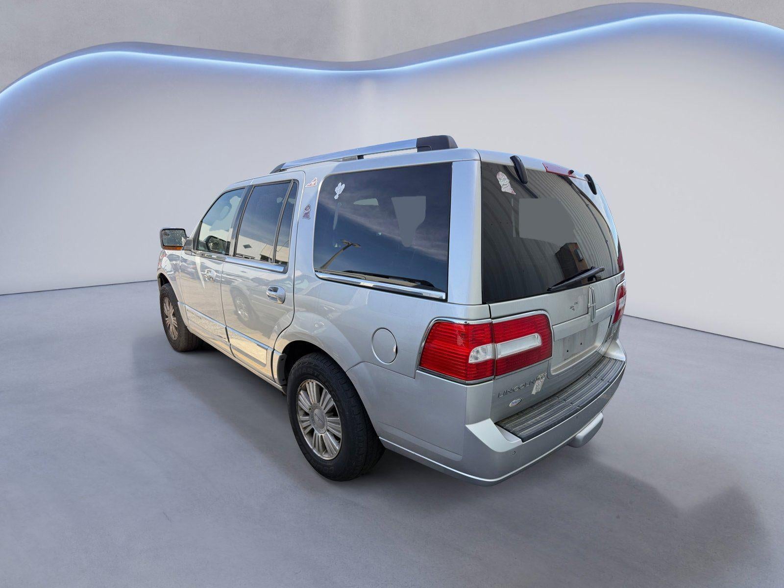 2014 Lincoln Navigator Base