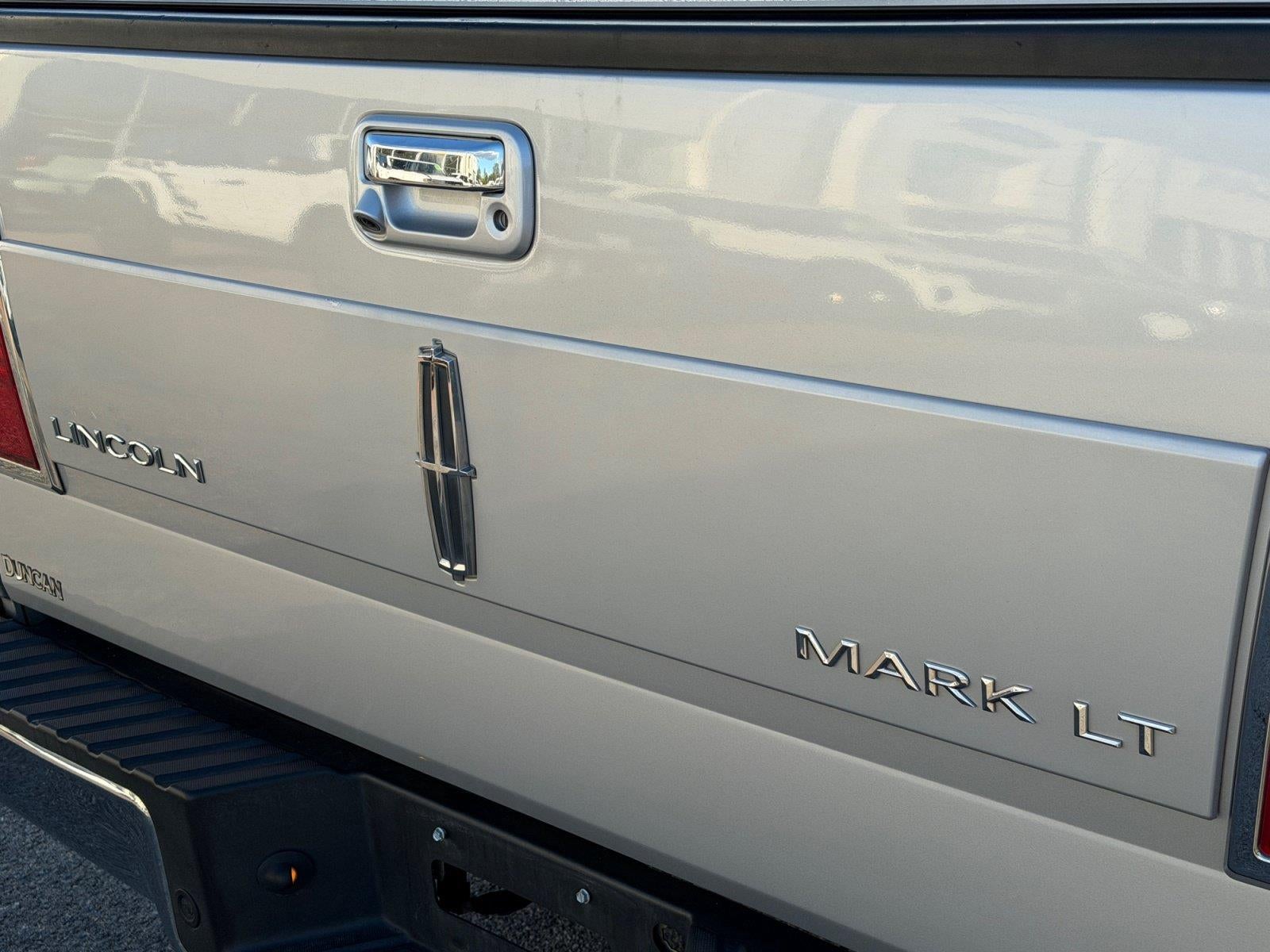 2008 Lincoln Mark LT STYLE