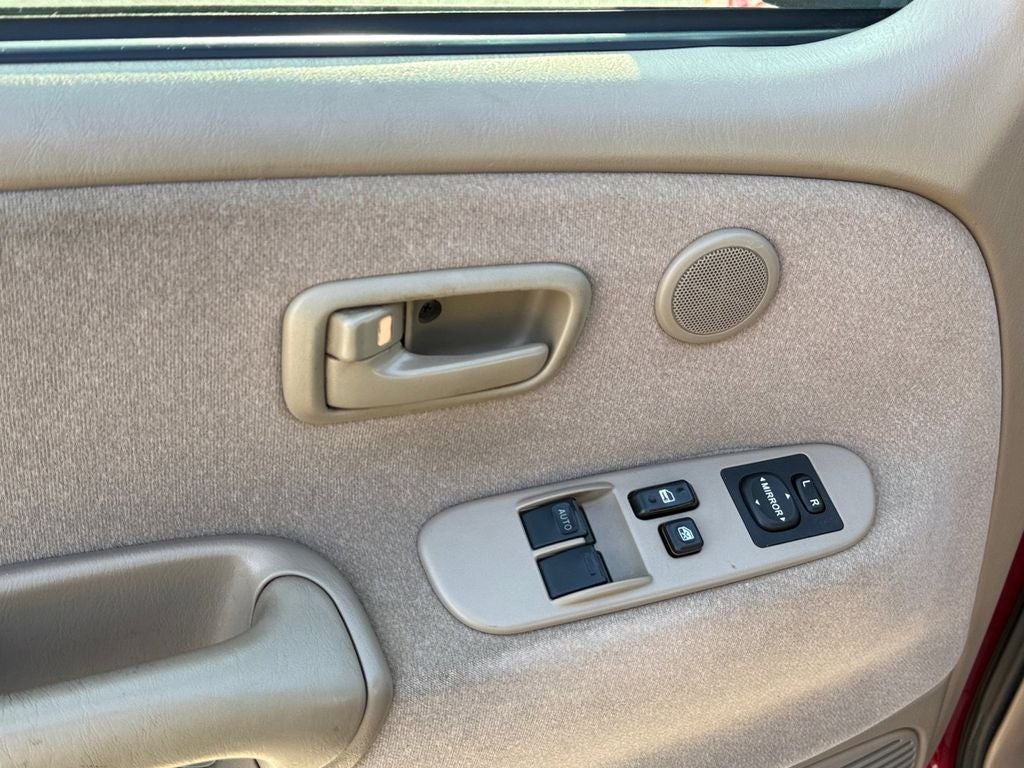 2000 Toyota Tundra SR5