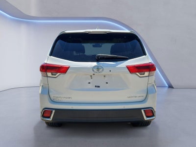 2018 Toyota Highlander Limited Platinum