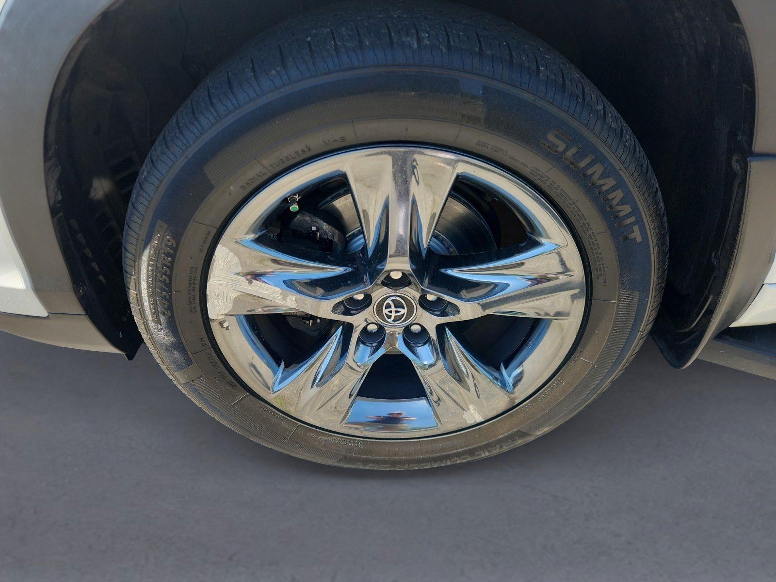 2018 Toyota Highlander Limited Platinum