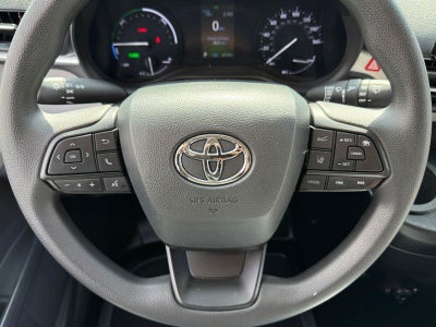2024 Toyota Sienna LE