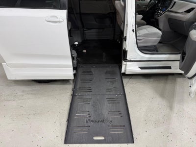 2019 Toyota Sienna LE