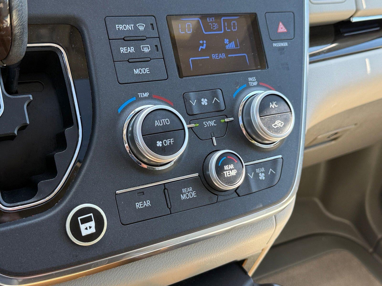 2015 Toyota Sienna XLE 8-Passenger