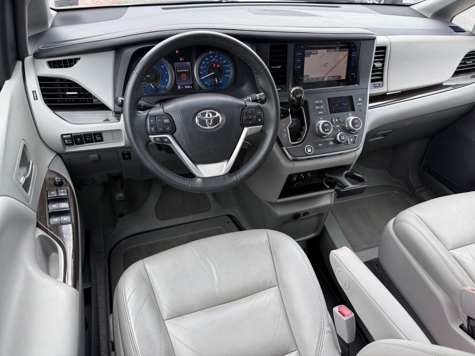 2017 Toyota Sienna XLE 8-Passenger