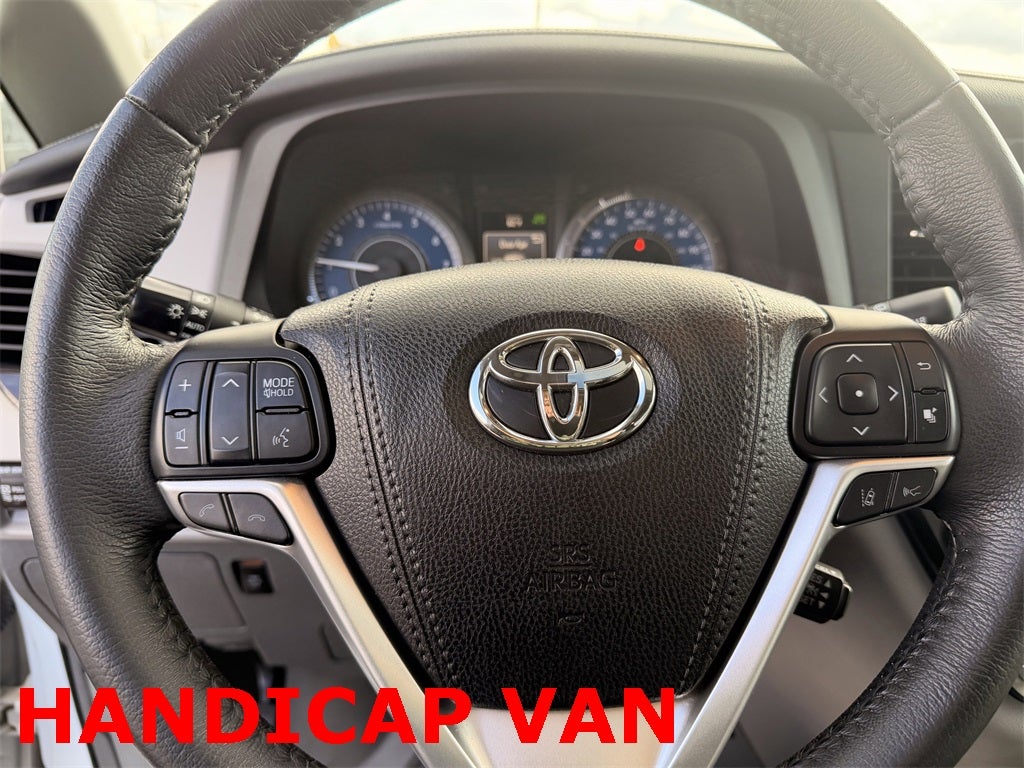 2018 Toyota Sienna XLE Premium 7 Passenger