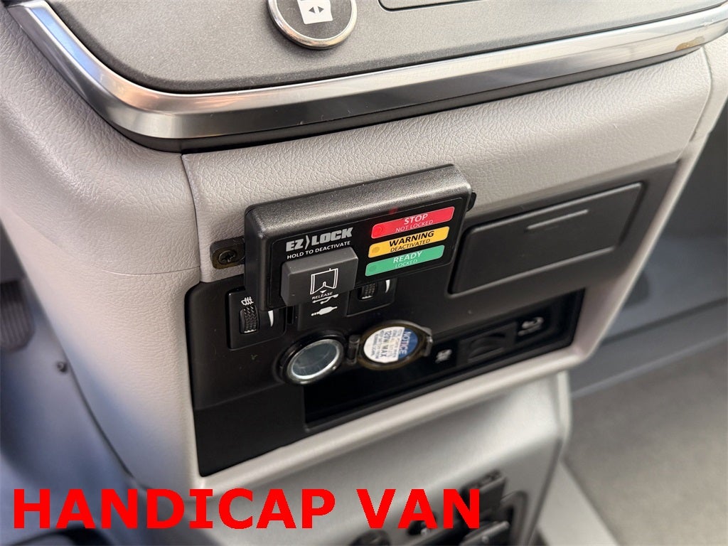 2018 Toyota Sienna XLE Premium 7 Passenger