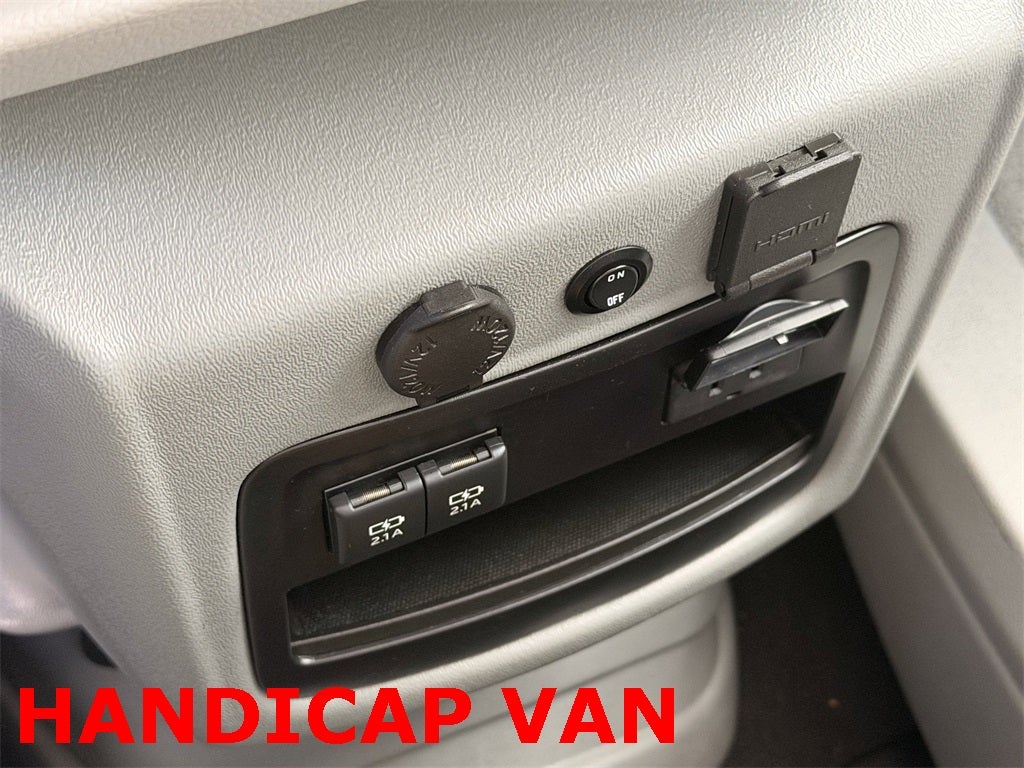 2018 Toyota Sienna XLE Premium 7 Passenger