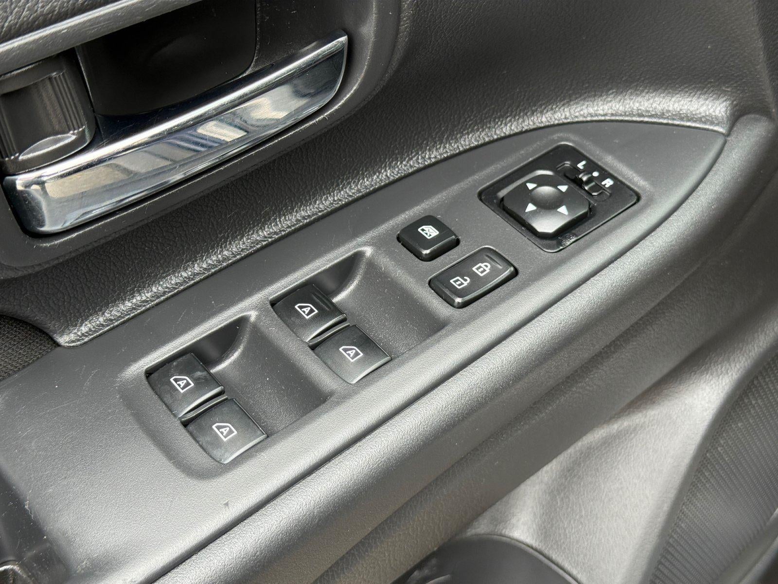 2020 Mitsubishi Outlander ES