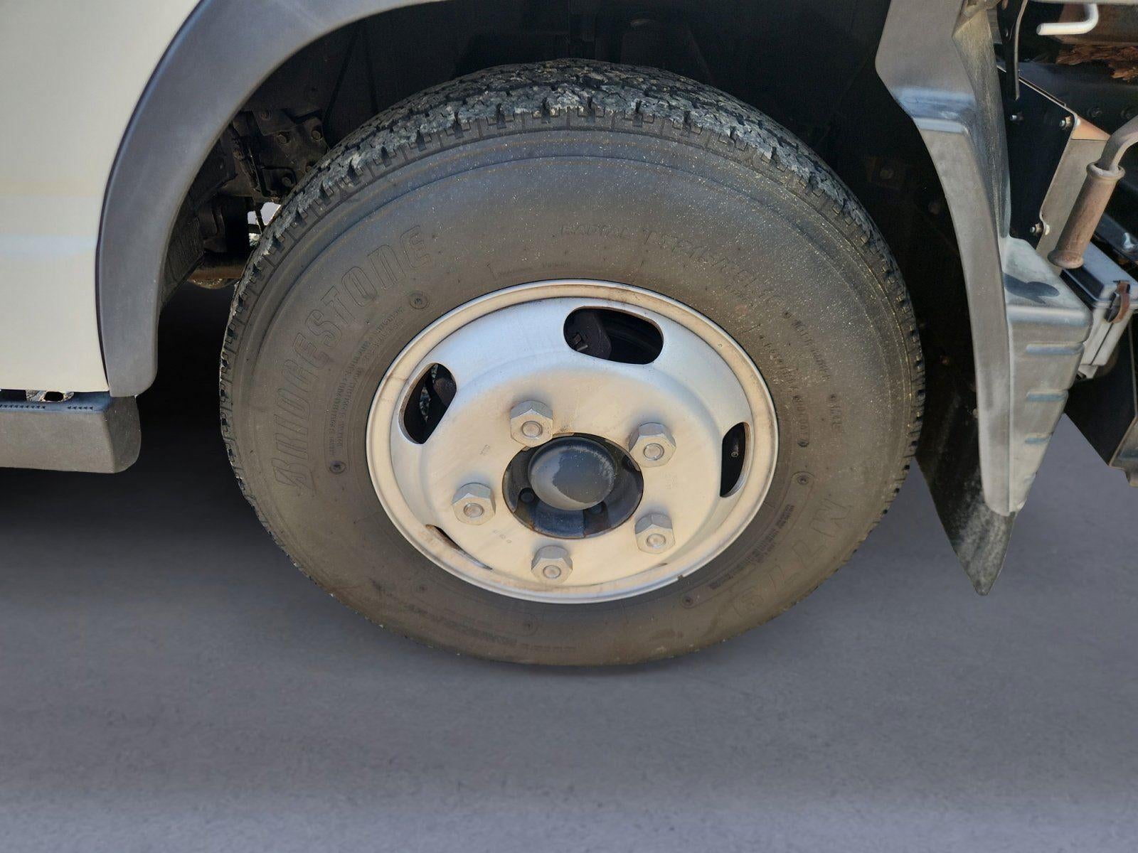 2017 MITSUBISHI FUSO FE130 Base