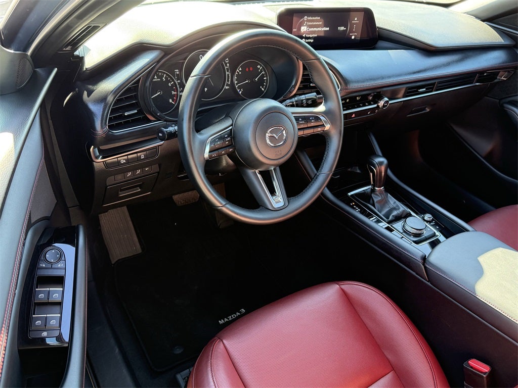2025 Mazda Mazda3 2.5 S Carbon Edition