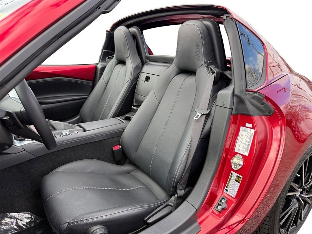 2025 Mazda Mazda MX-5 Miata RF Grand Touring
