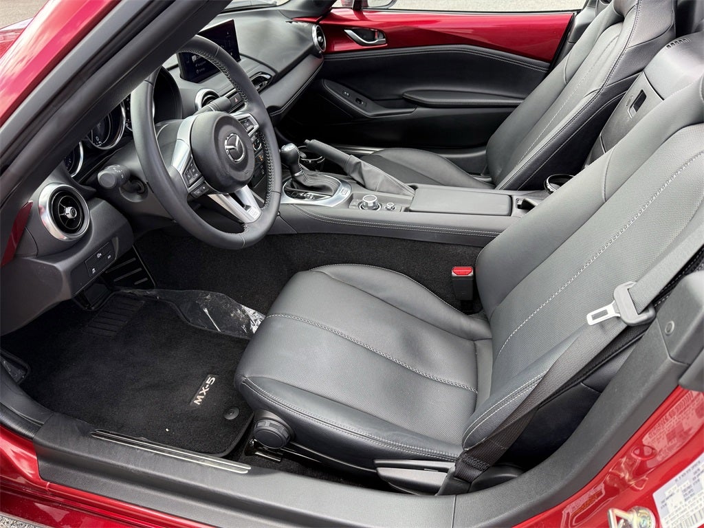 2025 Mazda Mazda MX-5 Miata RF Grand Touring