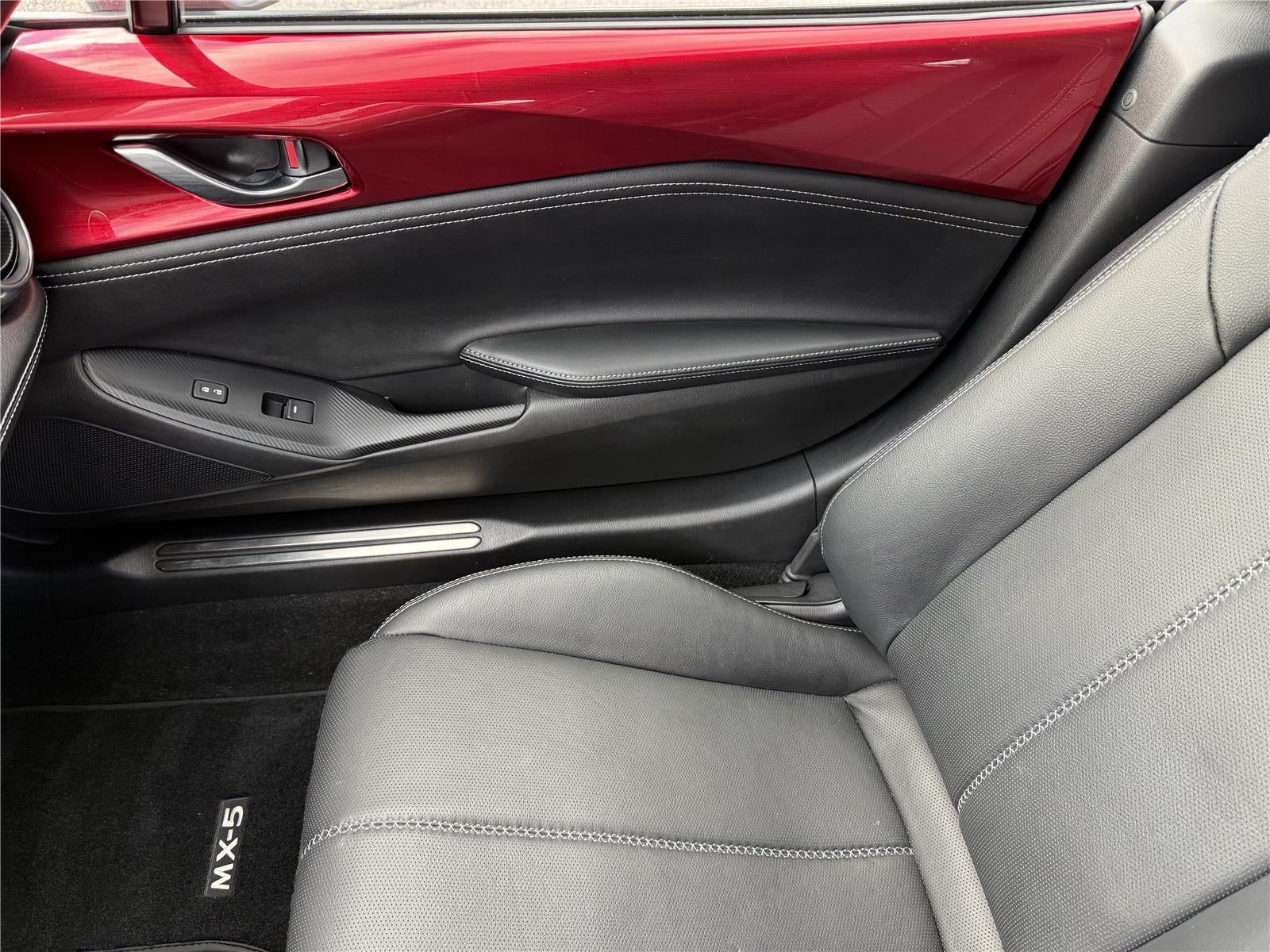 2025 Mazda Mazda MX-5 Miata RF Grand Touring