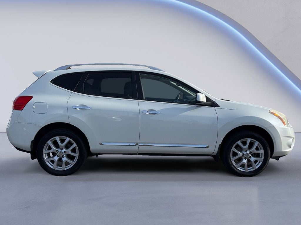 2011 Nissan Rogue SV
