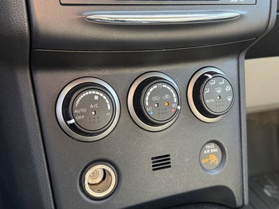 2011 Nissan Rogue SV