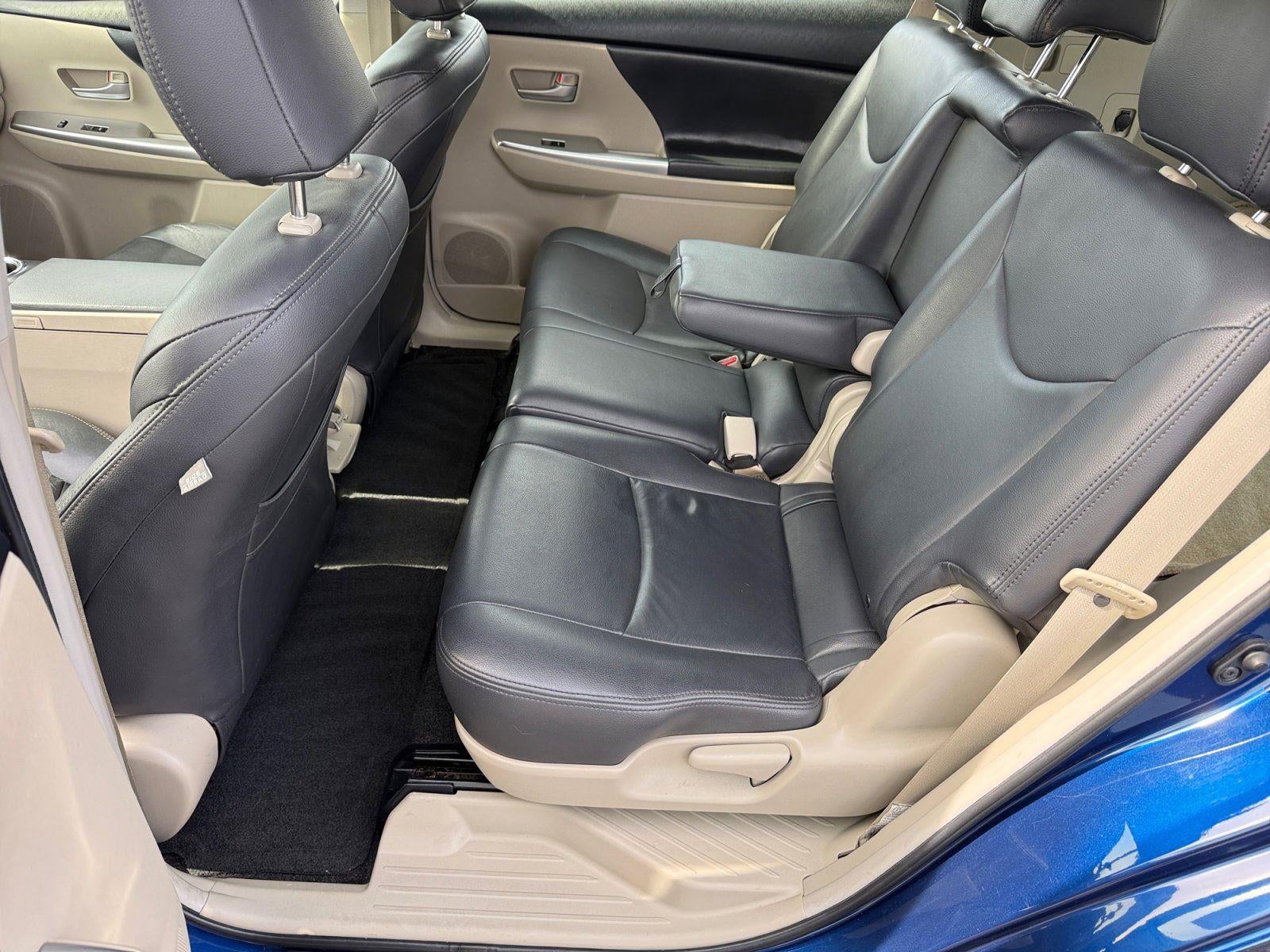 2013 Toyota Prius v Two