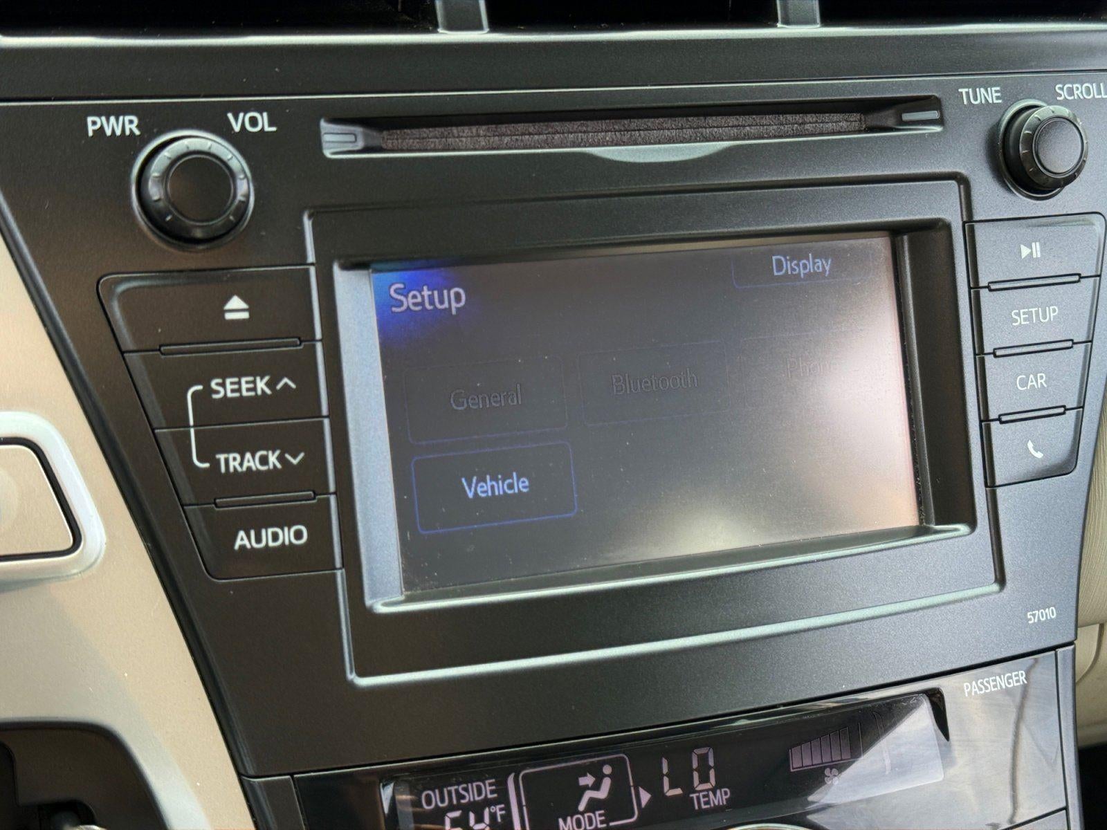 2013 Toyota Prius v Two