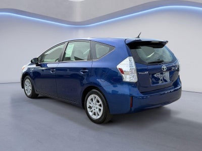 2013 Toyota Prius v Two