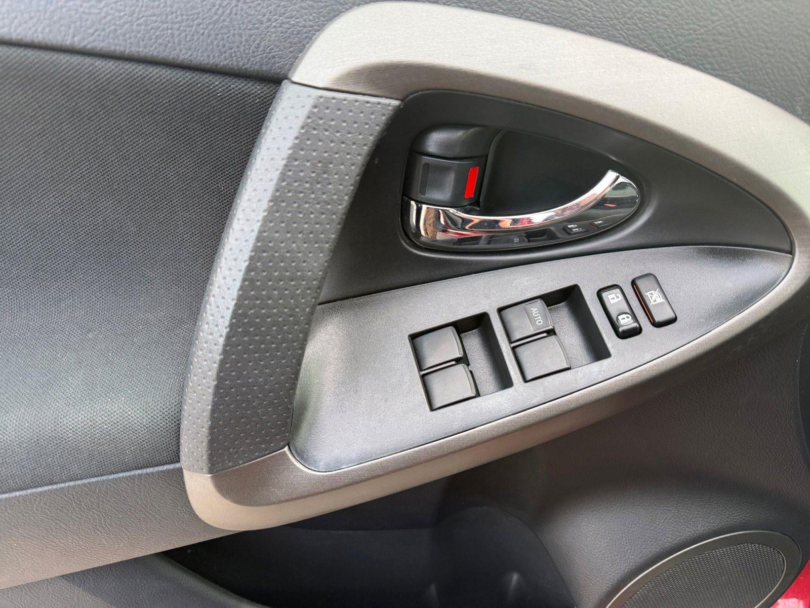 2011 Toyota RAV4 Sport